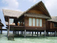 Overwater Bungalow / Prefab House For Resort Water Bungalow