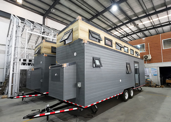 Modern Prefab Tiny Home With MDF Bathroom Door Shower Set White Interior Walls