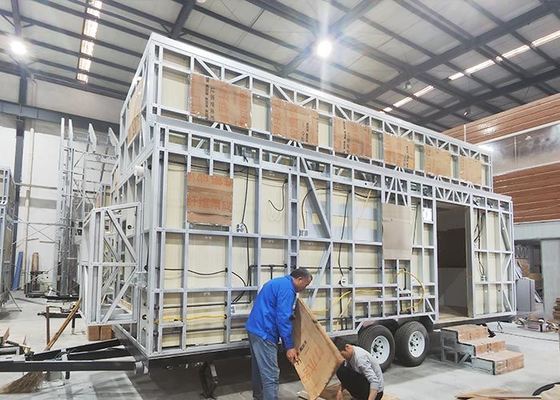 Prefabricated Modular Home On Wheels With Double-Glazed Aluminium Windows