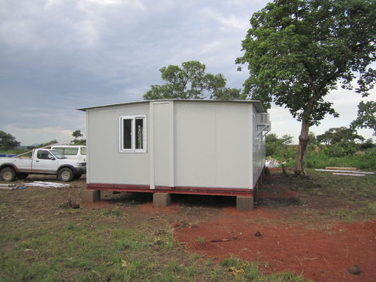 Prefabricated Portable Emergency Shelter