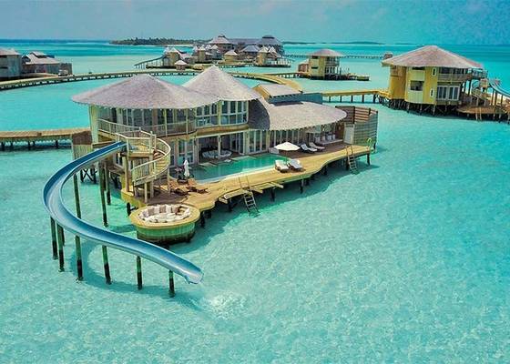 Hurricane Proof Prefab Bungalow , Overwater Bungalow Prefab Wooden House